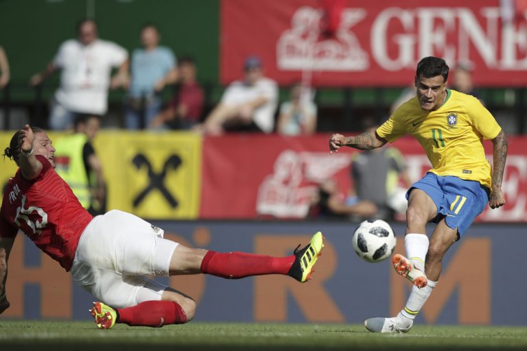 Brasil vence a Áustria por 3 a 0