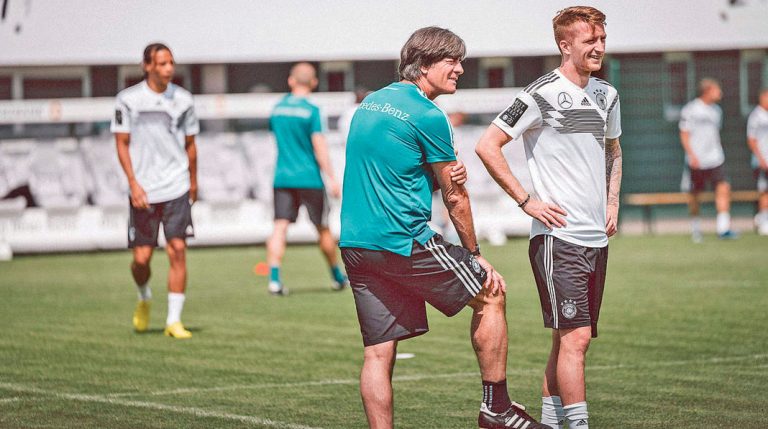 Para Löw, Alemanha será a equipe a ser caçada na Copa