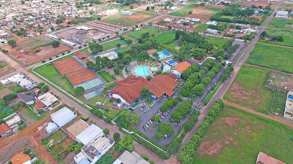 A Tribuna MT - Caiçara Tênis Clube completa 40 anos de história