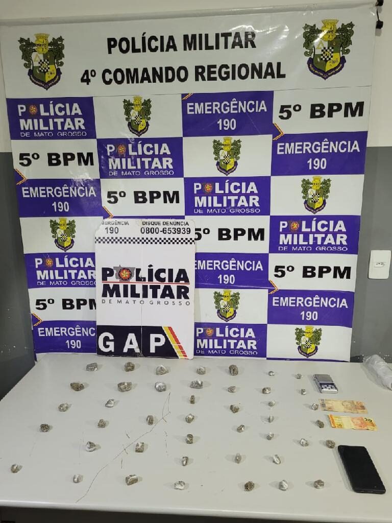 Em flagrante: homem é preso com 42 porções de maconha em Rondonópolis